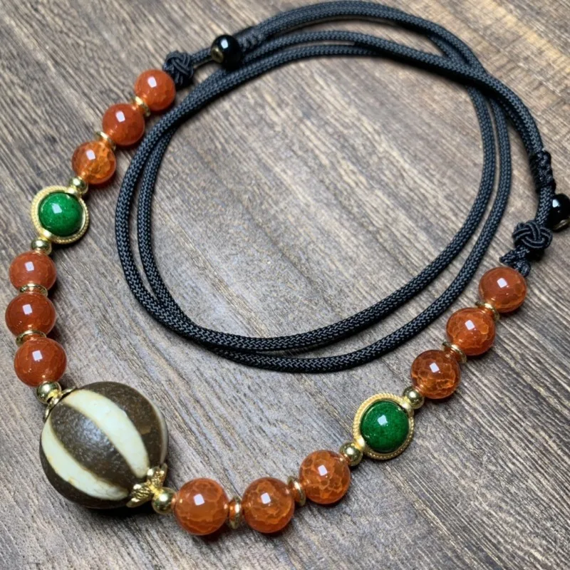 Boutique High-oil Pulp Pumpkin Beads with Dragon Scale Phoenix Blood Round Bead Necklace
Boutique High-oil Pulp Pumpkin Beads with Dragon Scale Phoenix Blood Round Bead Necklace