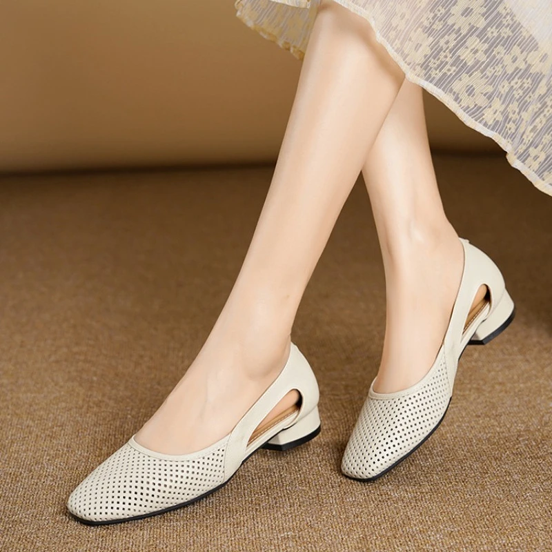 Women's French Perforated Block Heel Shoes 2026 Spring Square Toe Breathable Slip-On Casual Leather Hollow Out Pumps For Ladies
Women's French Perforated Block Heel Shoes 2026 Spring Square Toe Breathable Slip-On Casual Leather Hollow Out Pumps For Ladies