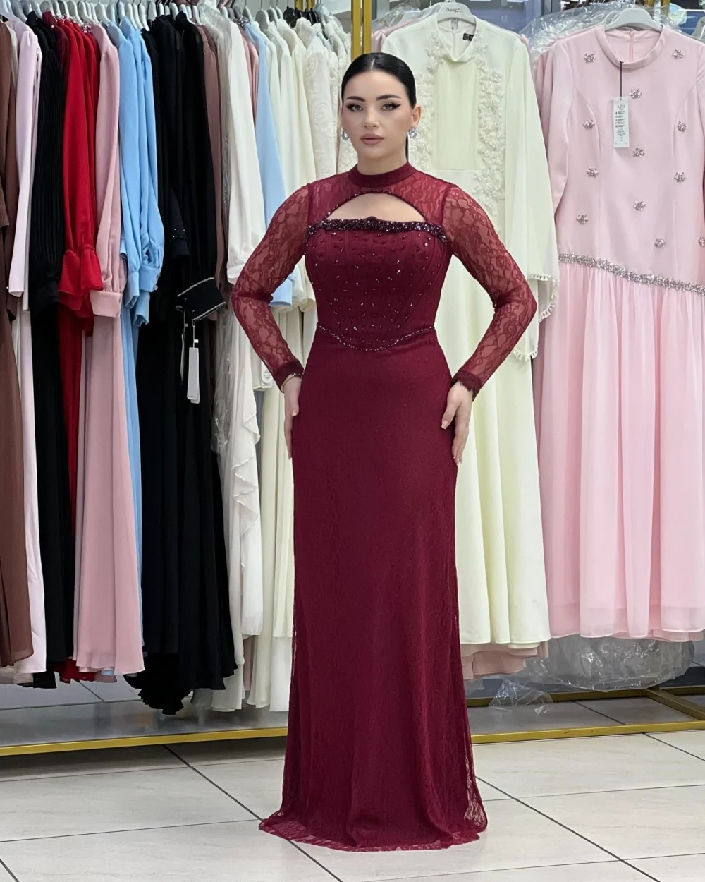 Customized Classic Women Jersey Beading Pleat Straight Evening Dresses Elegant High Collar Long Sleeves Floor Lenght Party Gowns
Customized Classic Women Jersey Beading Pleat Straight Evening Dresses Elegant High Collar Long Sleeves Floor Lenght Party Gowns
