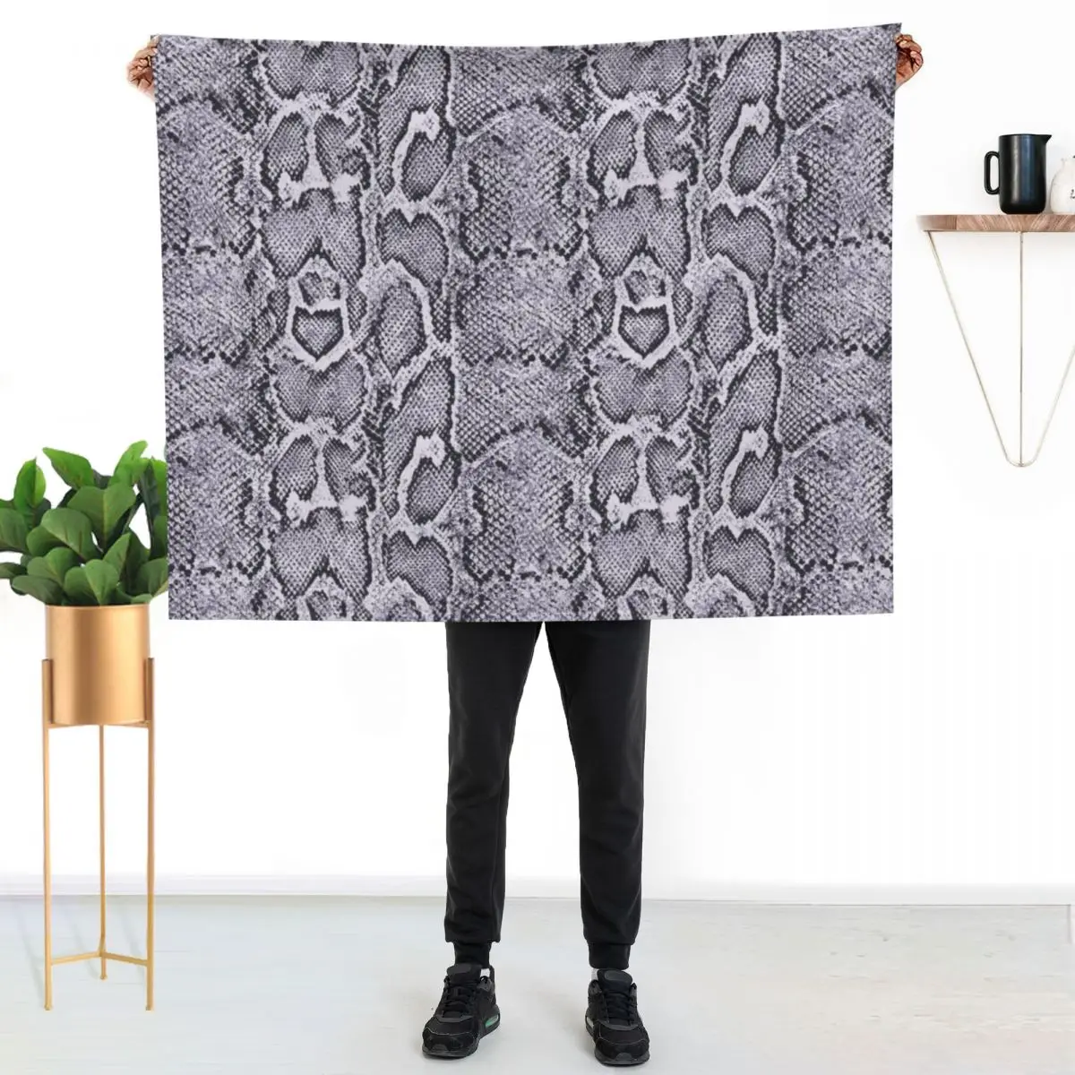 Snakeskin Snake Skin Serpentine Pattern Throw Blanket Stain Resistant Cozy Warm Blanket
Snakeskin Snake Skin Serpentine Pattern Throw Blanket Stain Resistant Cozy Warm Blanket