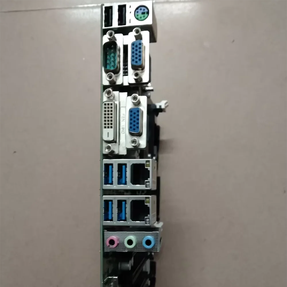 Промышленная материнская плата SYM86370VGGA с двумя сетевыми картами
Промышленная материнская плата SYM86370VGGA с двумя сетевыми картами