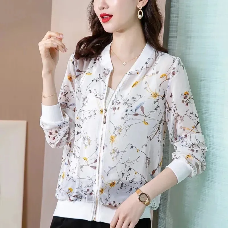 Spring Thin Women's Jackets Summer Causal Sun Protection Shirts Print Tops Sunscreen Clothing Women Cardigan Jacket Ladies Coat
Spring Thin Women's Jackets Summer Causal Sun Protection Shirts Print Tops Sunscreen Clothing Women Cardigan Jacket Ladies Coat