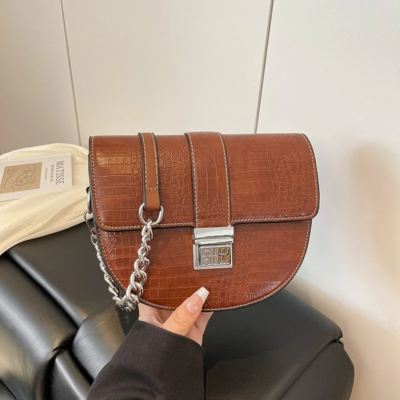 2025 New Saddle Bag for Women Fashion Small Crossbody Purse Vintage Bohemian Shoulder Bag Casual Leather Slouchy Bag for Daily
2025 New Saddle Bag for Women Fashion Small Crossbody Purse Vintage Bohemian Shoulder Bag Casual Leather Slouchy Bag for Daily