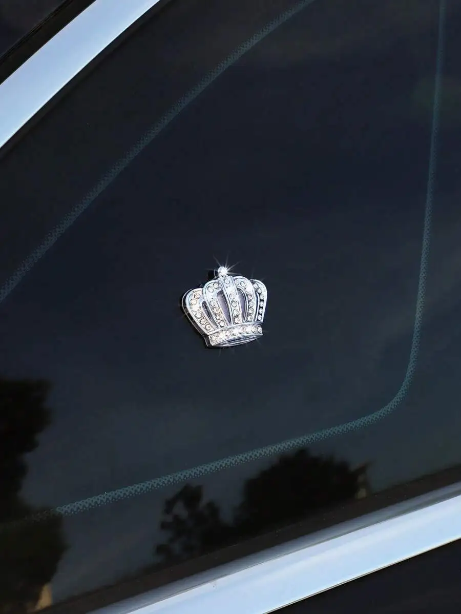 MEIKAXIU 2pcs Metallic Crown Style Emblem Stickers, Bling Decor For Car Interior & Exterior, Unisex Auto Accessories
MEIKAXIU 2pcs Metallic Crown Style Emblem Stickers, Bling Decor For Car Interior & Exterior, Unisex Auto Accessories