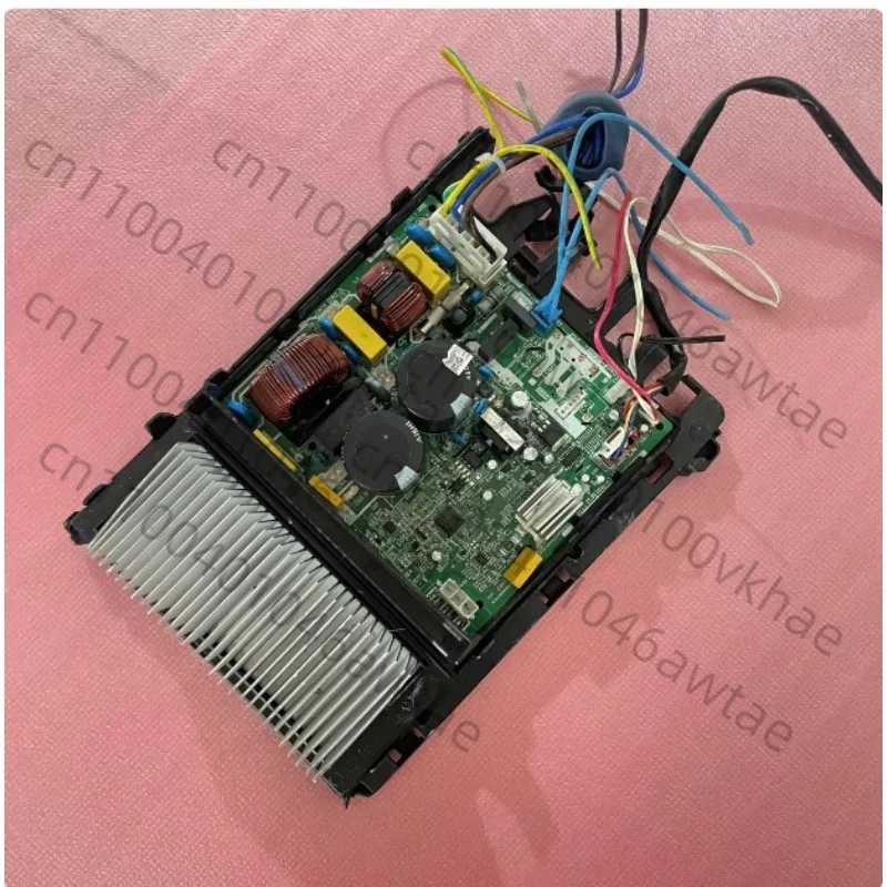 Suitable for Midea air conditioner 17122000048121/KFR-35W/BP3N - (RX24Tmini+STR6A161)
Suitable for Midea air conditioner 17122000048121/KFR-35W/BP3N - (RX24Tmini+STR6A161)