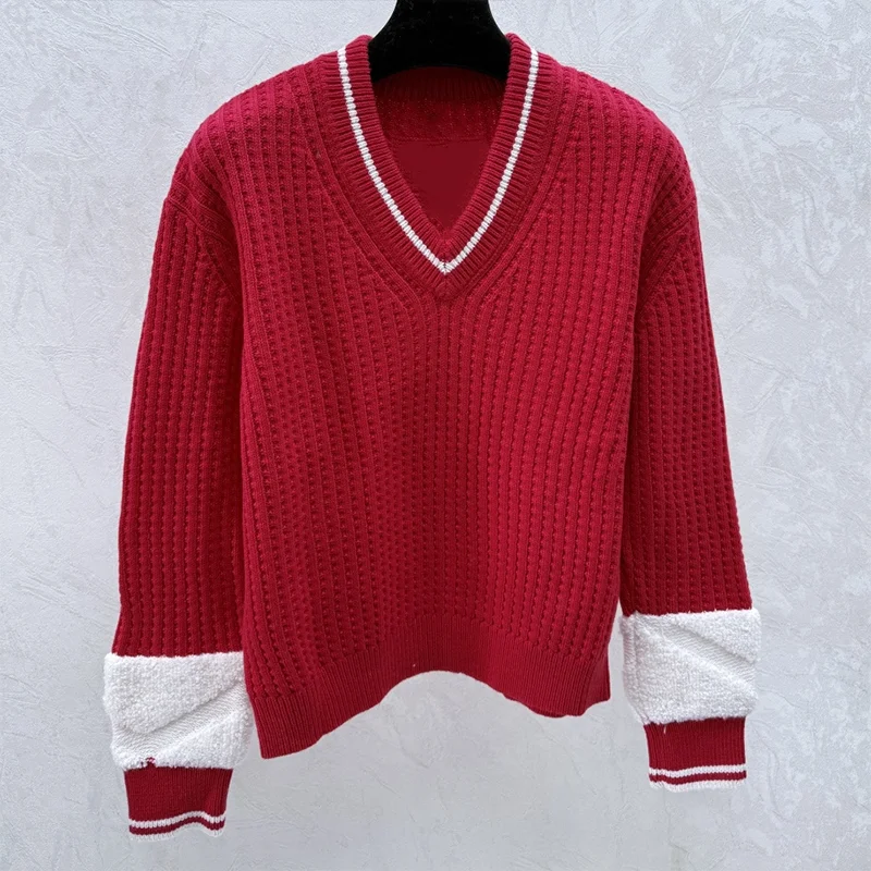 Высококачественный женский пуловер в студенческом стиле с v-образным вырезом и цветными блоками, осенне-зимняя женская одежда 251221202
Высококачественный женский пуловер в студенческом стиле с v-образным вырезом и цветными блоками, осенне-зимняя женская одежда 251221202