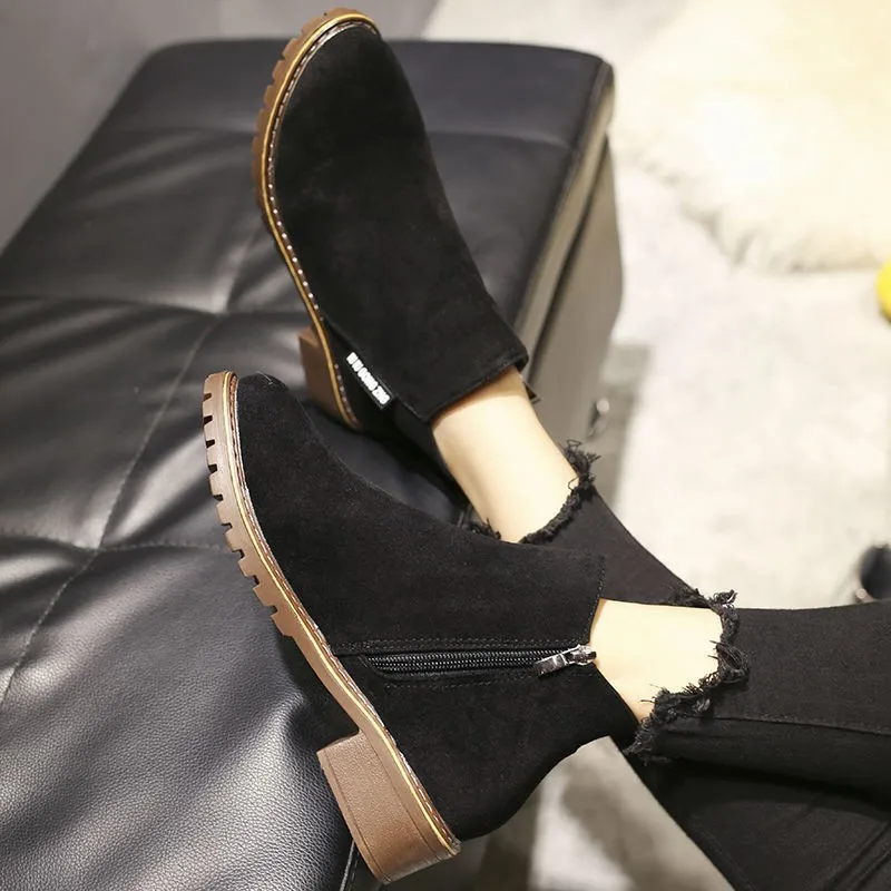 2022 New Women Boots Autumn Winter Boots Classics Zipper Snow Ankle Boots Faux Suede Woman Shoes Short Boots Ladies
2022 New Women Boots Autumn Winter Boots Classics Zipper Snow Ankle Boots Faux Suede Woman Shoes Short Boots Ladies