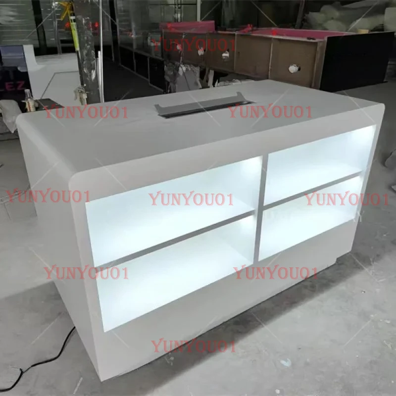 custom.Cell Phone Store Display Desk Laptops Earphone Showcase Wooden Display Table with Led Light Mobile Phone Display Counter
custom.Cell Phone Store Display Desk Laptops Earphone Showcase Wooden Display Table with Led Light Mobile Phone Display Counter