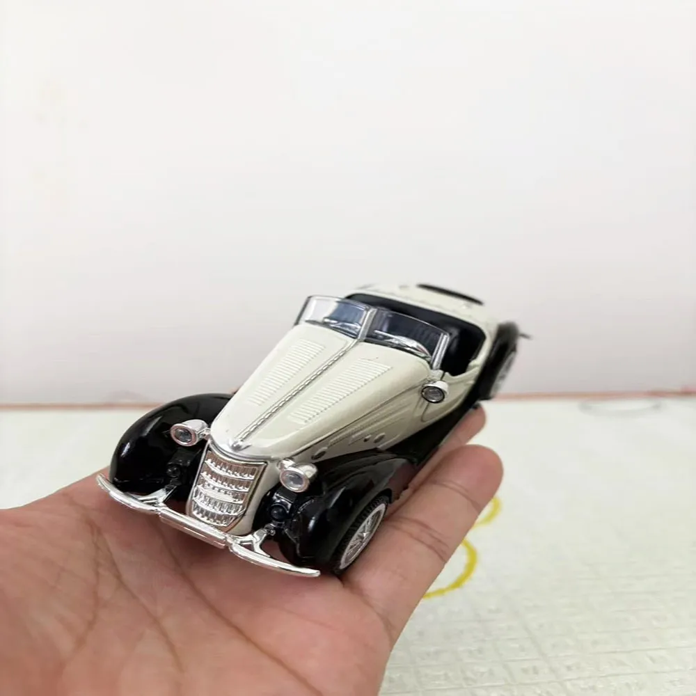 1:32 супер классические игрушечные машинки, образовательная коллекция, модели открывания дверей, подарочные автомобили, игрушечные модели
1:32 супер классические игрушечные машинки, образовательная коллекция, модели открывания дверей, подарочные автомобили, игрушечные модели