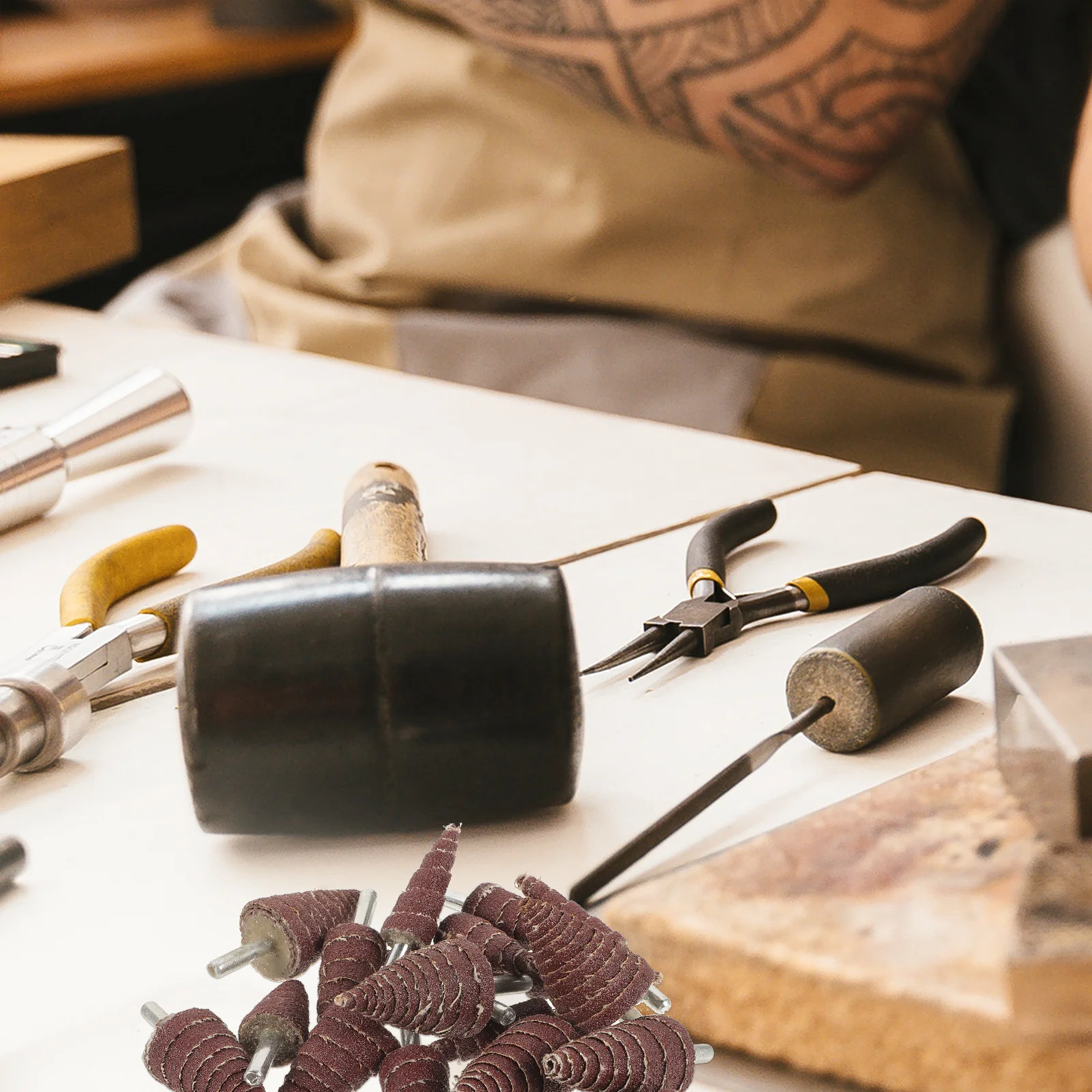 20Pcs Cone Shape Abrasive Flap Wheels Durable Sandpaper Grinding Heads Rotary Tool Various Angles Flap Wheels Abrasive Wheel Kit
20Pcs Cone Shape Abrasive Flap Wheels Durable Sandpaper Grinding Heads Rotary Tool Various Angles Flap Wheels Abrasive Wheel Kit