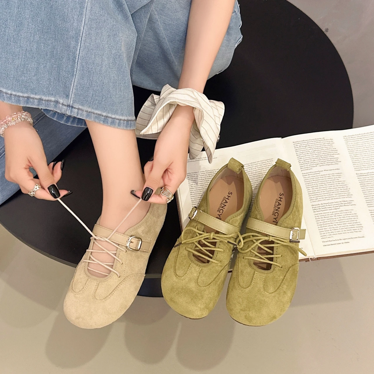 Women's Suede Mary Jane Flats, Lace-up Cut-out Casual Shoes, Soft Comfortable Daily Ballet Style Footwear
Women's Suede Mary Jane Flats, Lace-up Cut-out Casual Shoes, Soft Comfortable Daily Ballet Style Footwear