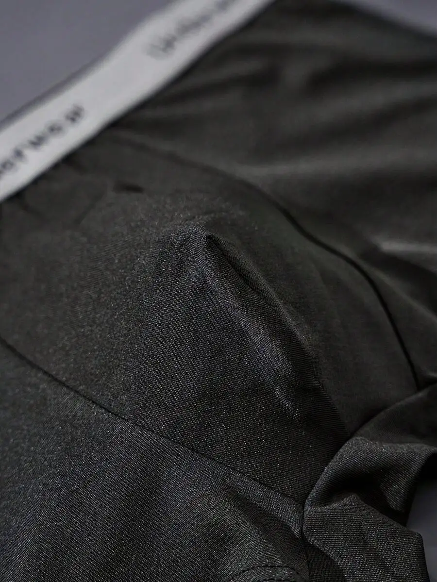 Mens Solid Color Elastic Boxer Briefs With Letter Waistband Casual Sports Style
Mens Solid Color Elastic Boxer Briefs With Letter Waistband Casual Sports Style