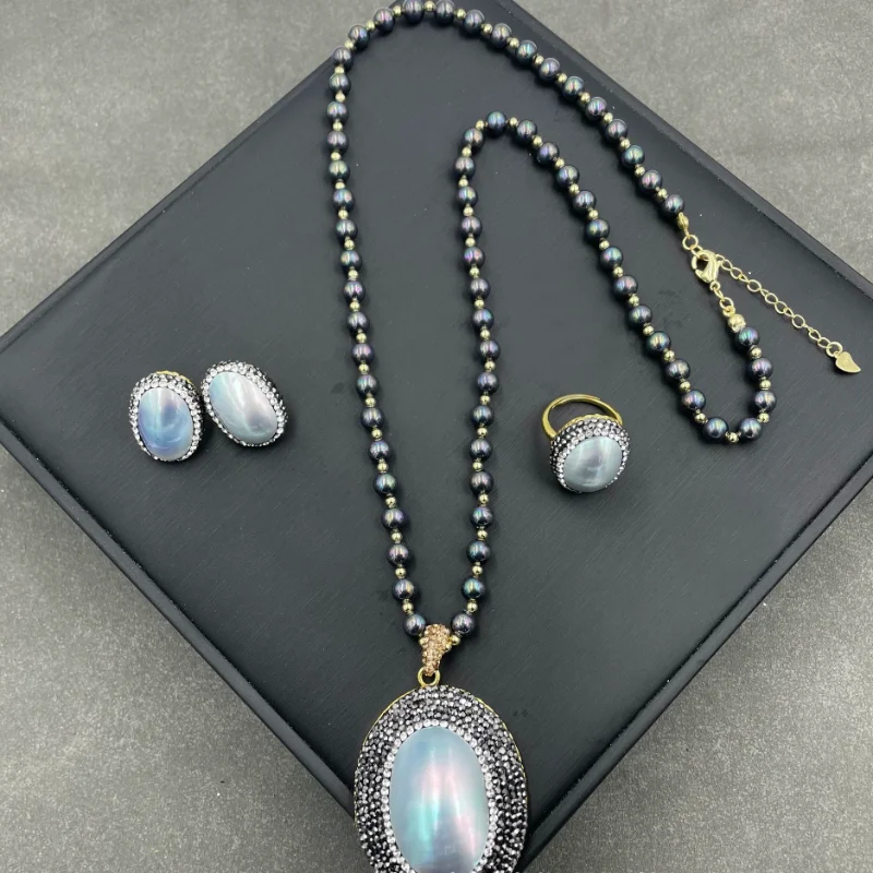 Natural Marbel Pearl Women's Necklace Set Personalized Fashion Luxury Temperament Lady Party Dress Matching Ear Studs Jewelry
Natural Marbel Pearl Women's Necklace Set Personalized Fashion Luxury Temperament Lady Party Dress Matching Ear Studs Jewelry