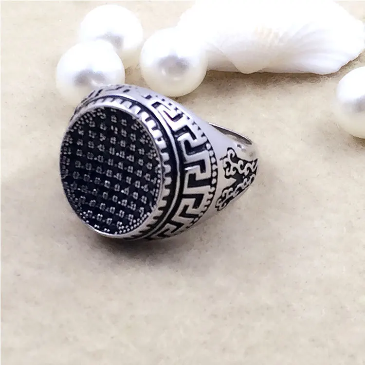 925 Sterling Ring Thai Silver Factory Hotsale Vintage Men Trendy Gemstone Rings Oval Onyx Stone Ring for Men
925 Sterling Ring Thai Silver Factory Hotsale Vintage Men Trendy Gemstone Rings Oval Onyx Stone Ring for Men