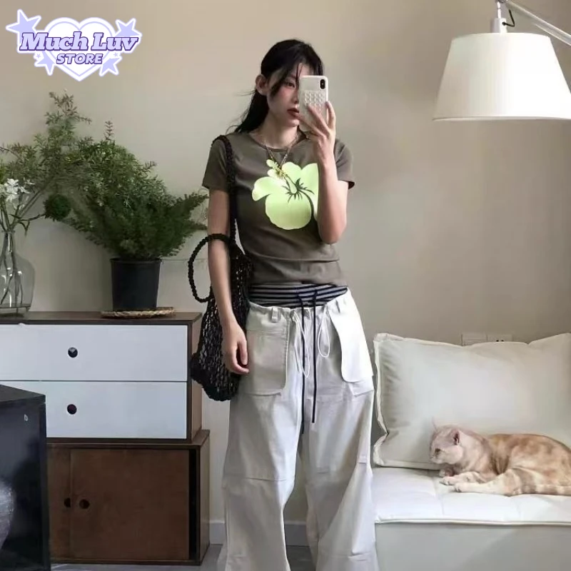 Vintage Flower Printed T-shirt Women's Clothing Summer Fashion Casual Comfy Short Sleeve Top Streetwear Hot Girl Slim Fit Tee
Vintage Flower Printed T-shirt Women's Clothing Summer Fashion Casual Comfy Short Sleeve Top Streetwear Hot Girl Slim Fit Tee