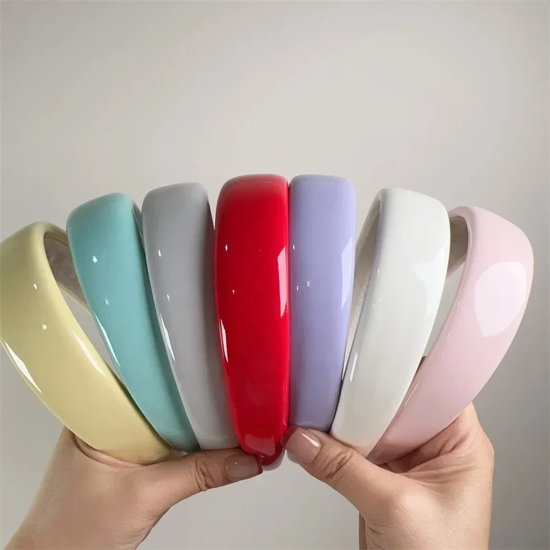 Summer Dopamine Candy Color Glossy Patent Leather Sponge Wide Headbands for Womans Girls Sweet Hair Hoop Female Retro Headdress
Summer Dopamine Candy Color Glossy Patent Leather Sponge Wide Headbands for Womans Girls Sweet Hair Hoop Female Retro Headdress