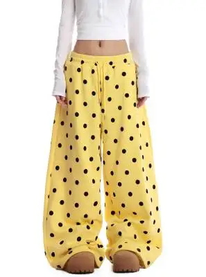 Polka Dots Fleece Sweatpants Women Streetwear Baggy Joggers Y2K Harajuku Print Wide Leg Pants Spring Casual Trousers
Polka Dots Fleece Sweatpants Women Streetwear Baggy Joggers Y2K Harajuku Print Wide Leg Pants Spring Casual Trousers
