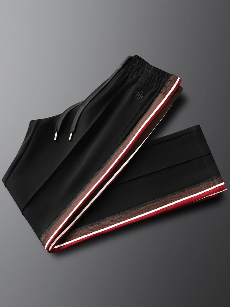 Мужские осенние повседневные спортивные брюки в полоску, свободные, удобные, прямого кроя, с поясом, модель Haome Middle S
Мужские осенние повседневные спортивные брюки в полоску, свободные, удобные, прямого кроя, с поясом, модель Haome Middle S