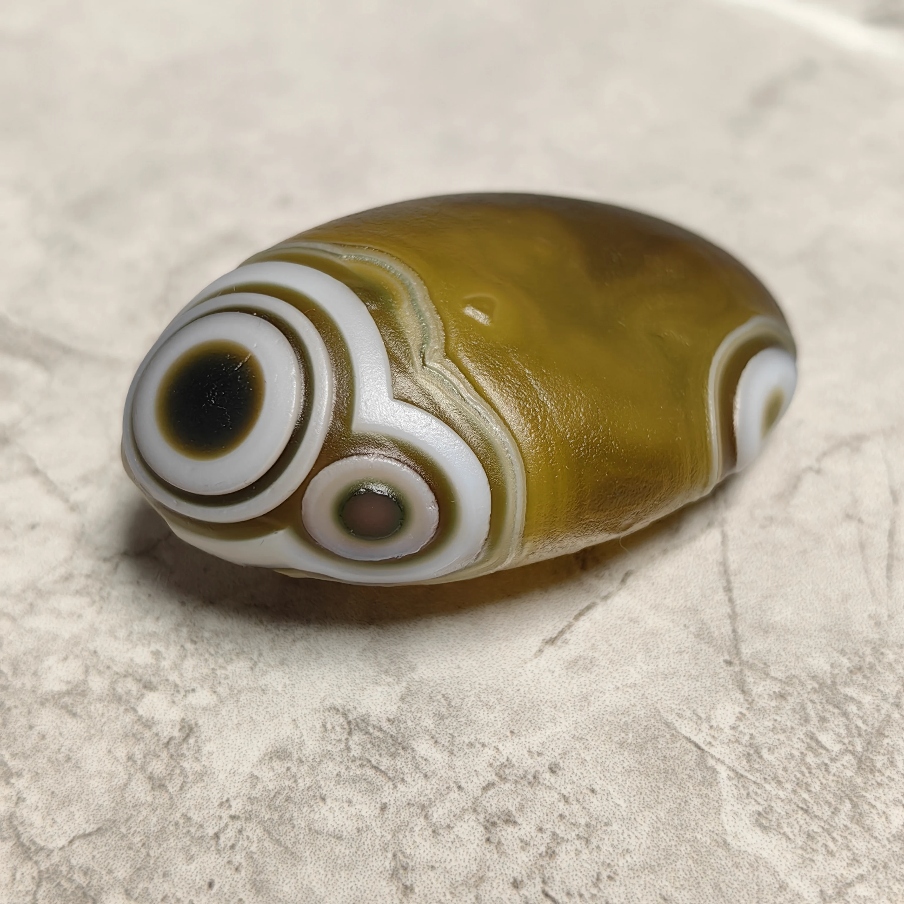 Pure Natural Gobi Divine Wishing Eye Agate Healing Rough Stone for Good Luck DIY Home Decoration Gem Jewelry Amulet Ornament
Pure Natural Gobi Divine Wishing Eye Agate Healing Rough Stone for Good Luck DIY Home Decoration Gem Jewelry Amulet Ornament