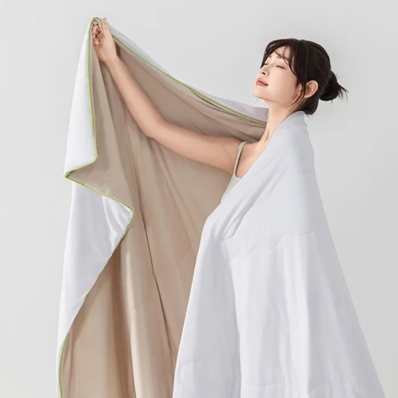 2025 brocade ammonia cool summer quilt double sense soybean summer quilt core cool sense loofah melon quilt 1pcs no pillowcase
2025 brocade ammonia cool summer quilt double sense soybean summer quilt core cool sense loofah melon quilt 1pcs no pillowcase