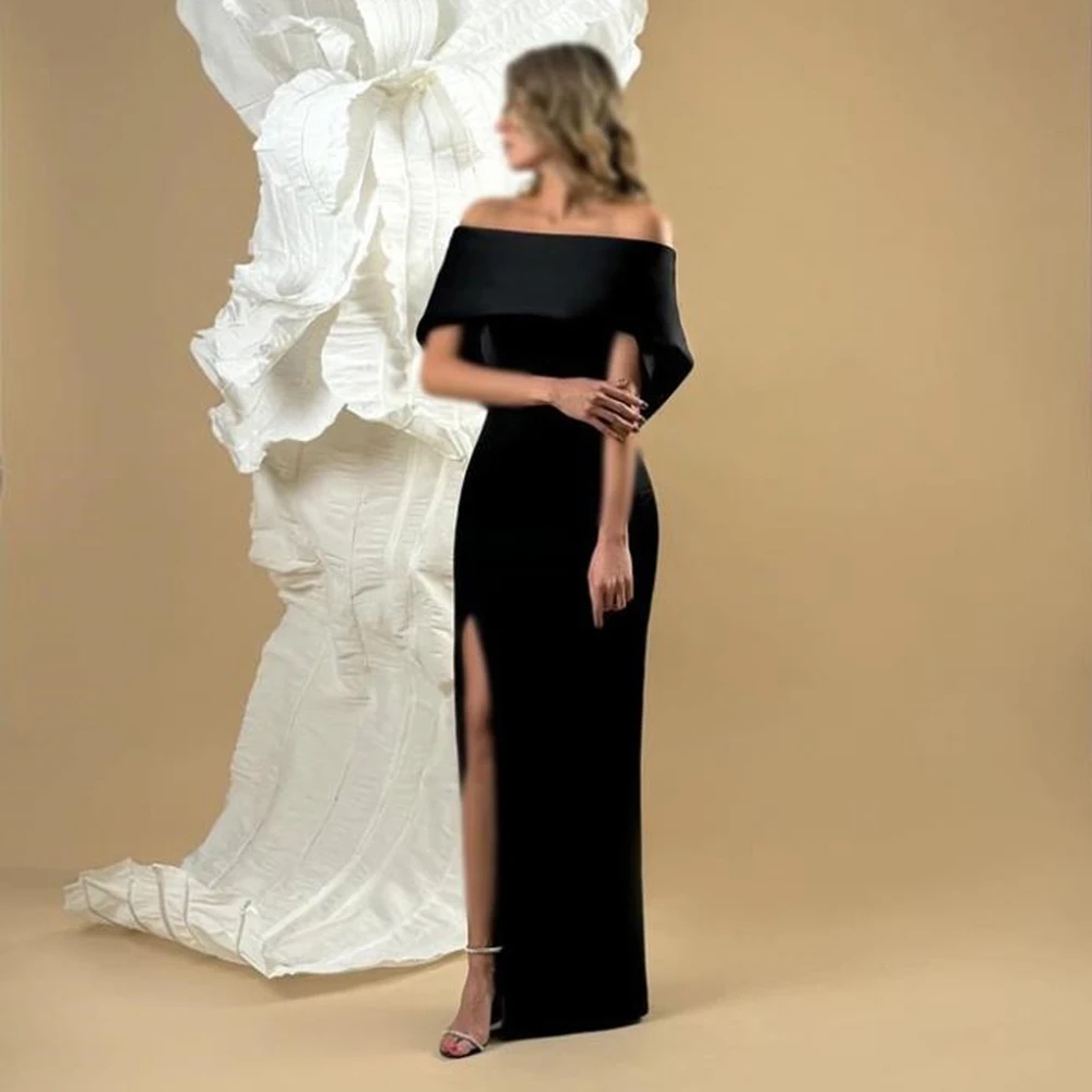 Customized Simple Black Off the Shoulder Spilt Straight Evening Dress Sexy Backless Sleeveless Satin Formal Party Prom Gowns
Customized Simple Black Off the Shoulder Spilt Straight Evening Dress Sexy Backless Sleeveless Satin Formal Party Prom Gowns
