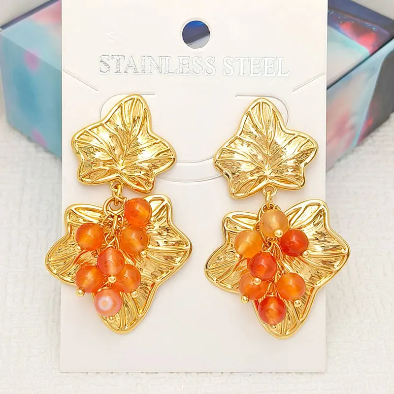 Rice bead bracelet Natural stone Bohemia Maple leaf Grapes Hand weaving Female Alloy Fashion Simplicity Beaded bracelet
Rice bead bracelet Natural stone Bohemia Maple leaf Grapes Hand weaving Female Alloy Fashion Simplicity Beaded bracelet