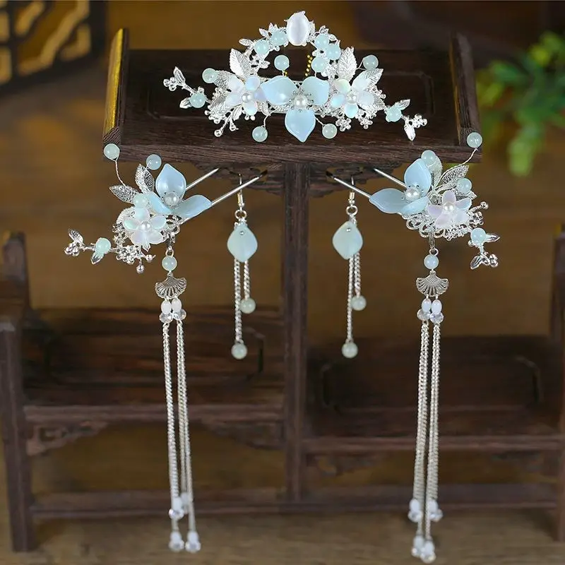 Vintage Hanfu Headpiece Full Set Hair Crown Tassel Hair Stick Step Shake Hair Accessories For Women
Vintage Hanfu Headpiece Full Set Hair Crown Tassel Hair Stick Step Shake Hair Accessories For Women