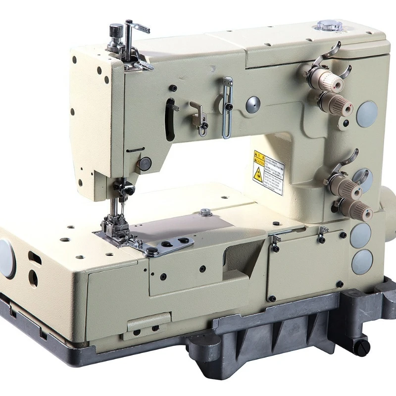 Produced 1302-4W single and double needle 4-point curved tooth machine pants earphones multi-needle sewing machine
Produced 1302-4W single and double needle 4-point curved tooth machine pants earphones multi-needle sewing machine