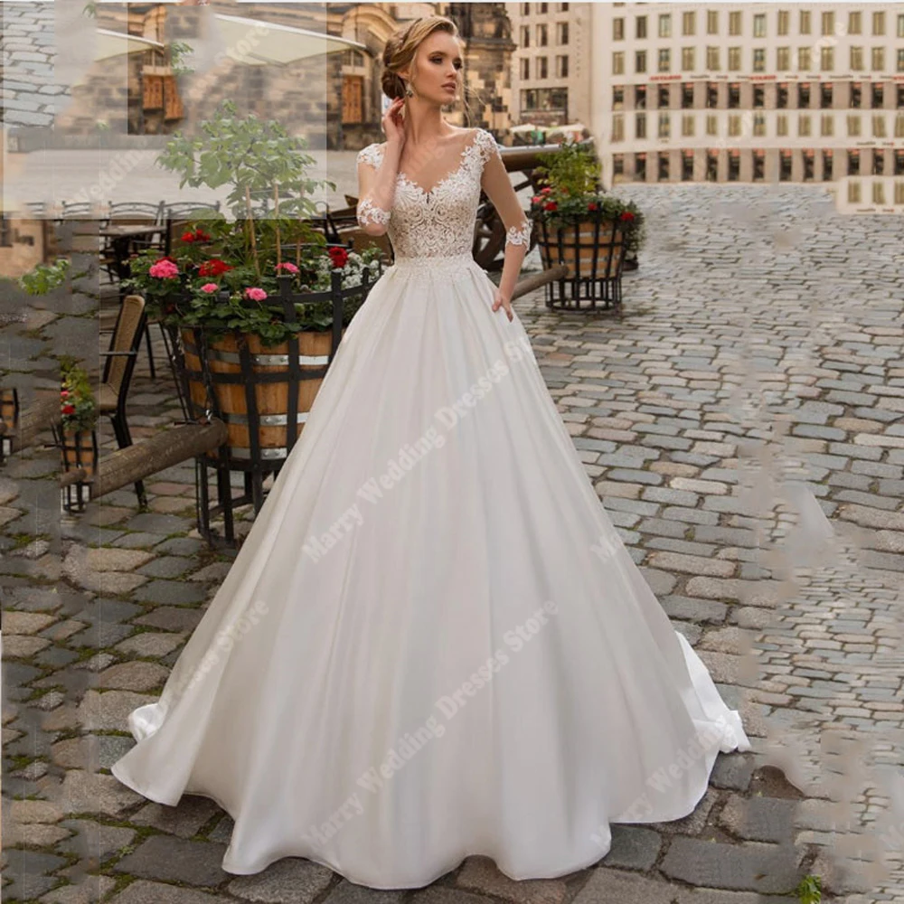 Charming V-Neck Women Wedding Dresses Elegant Lace Appliques Bridal Gowns With Detachable Train Vestidos Novias Boda Customized
Charming V-Neck Women Wedding Dresses Elegant Lace Appliques Bridal Gowns With Detachable Train Vestidos Novias Boda Customized