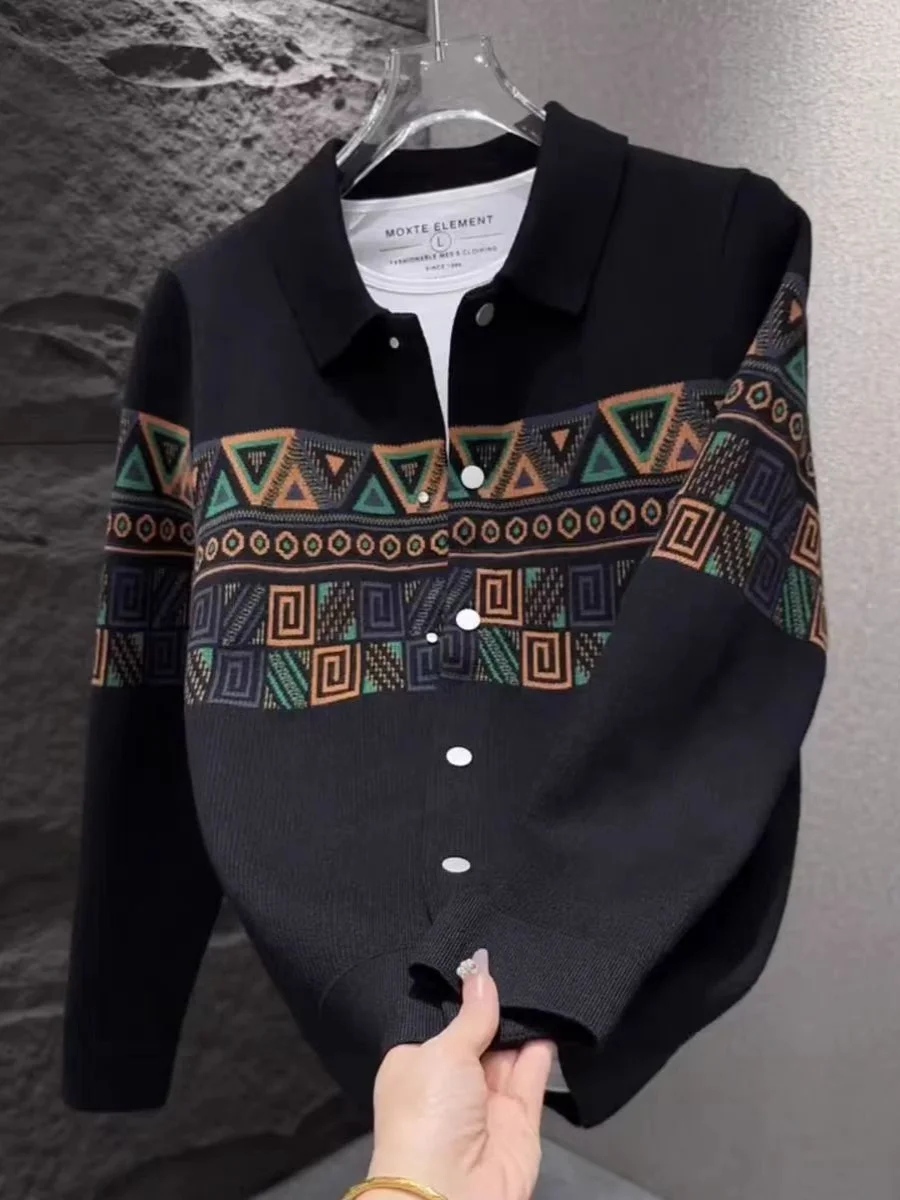 Новый осенний мужской вязаный кардиган Slim Fit: модный, молодежный, универсальный трикотажный верх с геометрическим узором для повседневной носки
Новый осенний мужской вязаный кардиган Slim Fit: модный, молодежный, универсальный трикотажный верх с геометрическим узором для повседневной носки