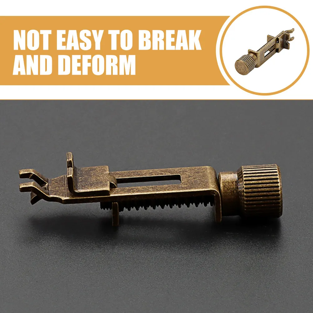 Инструмент для регулировки интонации гитарного бриджа, профессиональный металлический прецизионный инструмент для настройки седла, для обслуживания электрических и акустических гитар
Инструмент для регулировки интонации гитарного бриджа, профессиональный металлический прецизионный инструмент для настройки седла, для обслуживания электрических и акустических гитар