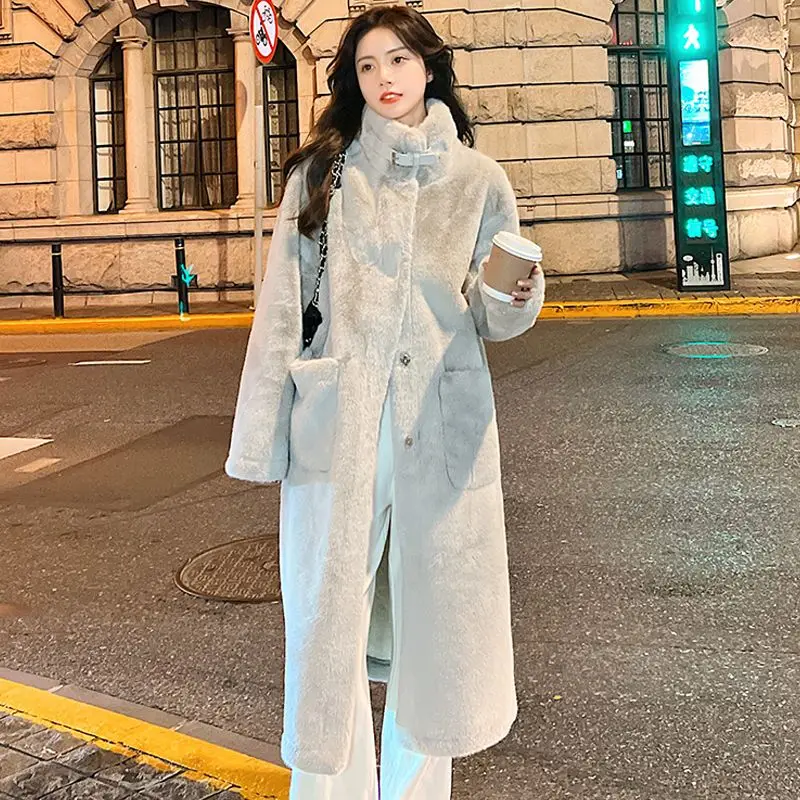 Куртка из искусственного меха для девочек, пальто, женская специальная средняя длина, вечерние эполеты для дочери, нежные молодежные кисточки, тонкие спереди
Куртка из искусственного меха для девочек, пальто, женская специальная средняя длина, вечерние эполеты для дочери, нежные молодежные кисточки, тонкие спереди