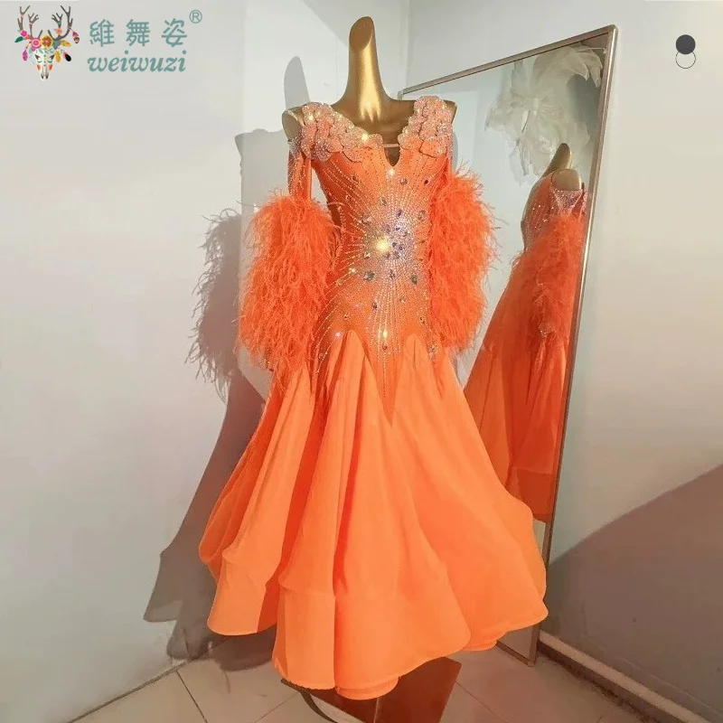 Social Modern Dance Feather Style Pearl AB Stones Decoration Ballroom Big Swing Dresses Women Quickstep Foxtrot Perform Clothes
Social Modern Dance Feather Style Pearl AB Stones Decoration Ballroom Big Swing Dresses Women Quickstep Foxtrot Perform Clothes