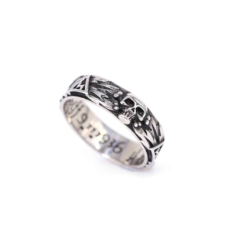 Street Personality Creative Trend Retro Gothic Skull Rings Simple Domineering Fashion Design That Stainless Steel Ring Jewelry
Street Personality Creative Trend Retro Gothic Skull Rings Simple Domineering Fashion Design That Stainless Steel Ring Jewelry