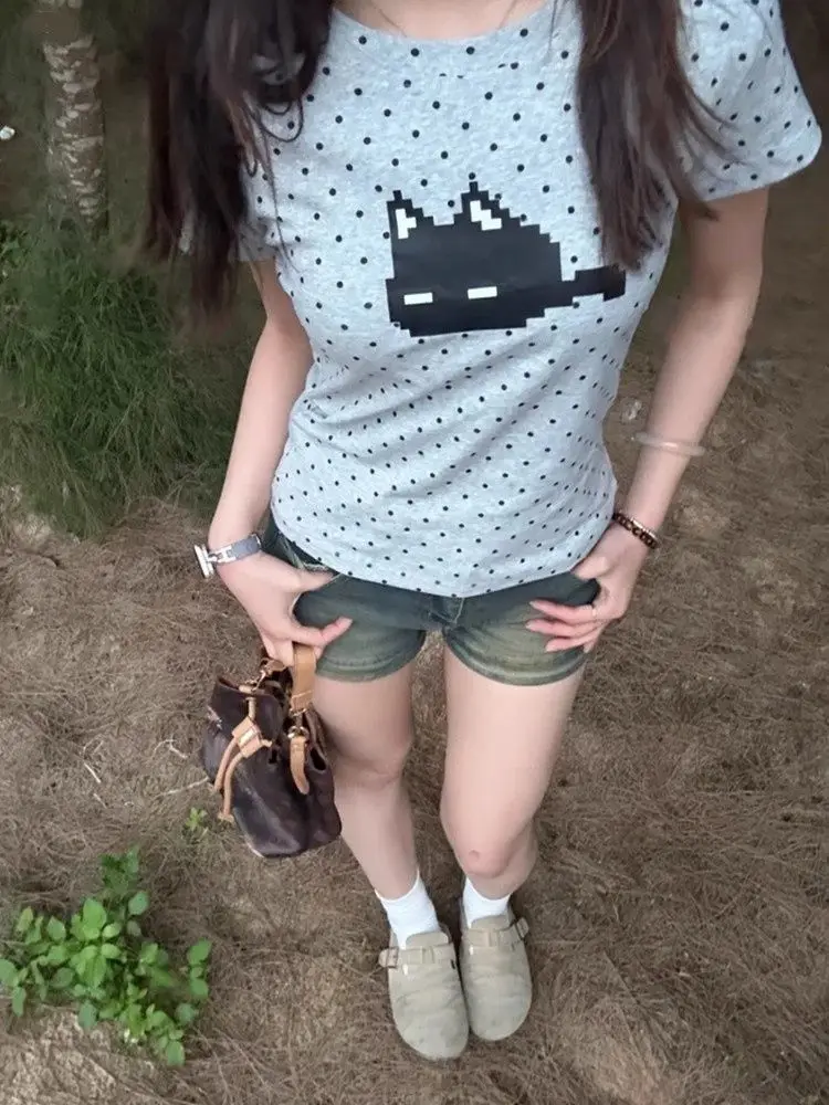 Polka Dot Graphic Short Sleeve T-shirt Cartoon Print Women Tops Y2k Summer Slim Fit Short Sleeve Tee 2025 Women's Clothing
Polka Dot Graphic Short Sleeve T-shirt Cartoon Print Women Tops Y2k Summer Slim Fit Short Sleeve Tee 2025 Women's Clothing