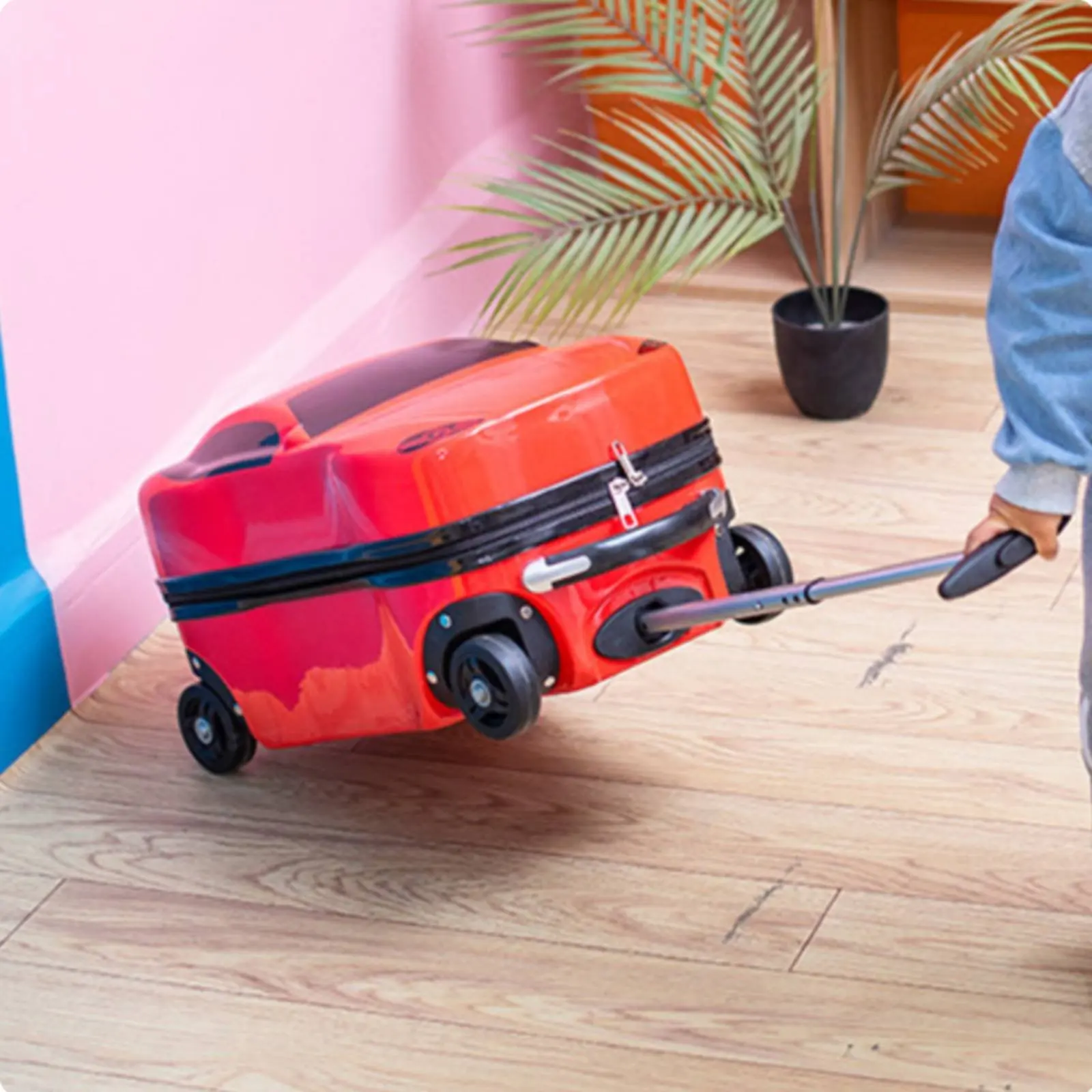 Kids Car Shaped Luggage Sturdy ABS+PC Material Kids Sit-on Suitcase Three-Dimensional Cartoon Car Suitcase Easy to Clean
Kids Car Shaped Luggage Sturdy ABS+PC Material Kids Sit-on Suitcase Three-Dimensional Cartoon Car Suitcase Easy to Clean