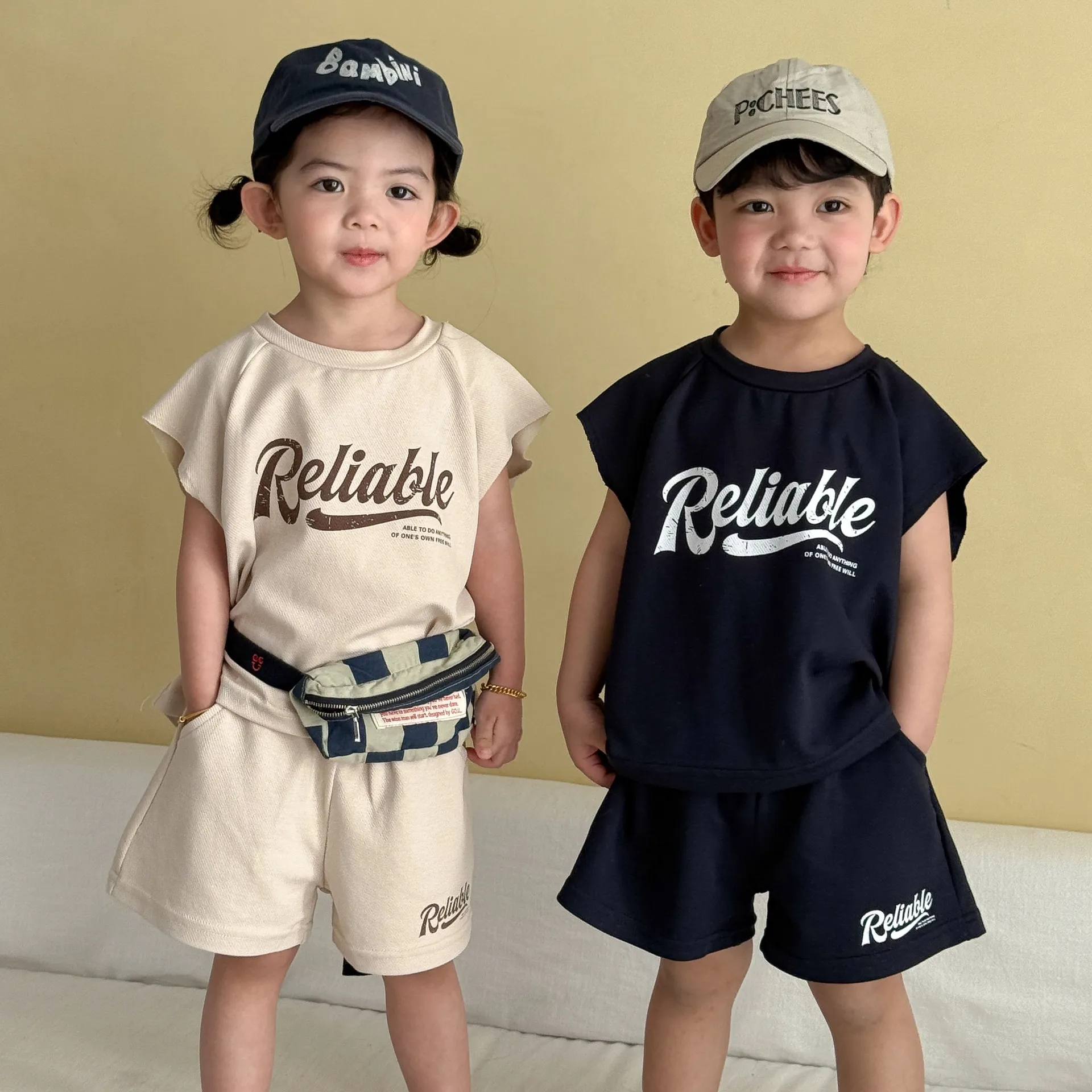 2026 Summer New Children Short Sleeve Clothes Set Boys Girls Letter Print Casual T Shirts + Shorts 2pcs Suit Kids Sports Outfits
2026 Summer New Children Short Sleeve Clothes Set Boys Girls Letter Print Casual T Shirts + Shorts 2pcs Suit Kids Sports Outfits