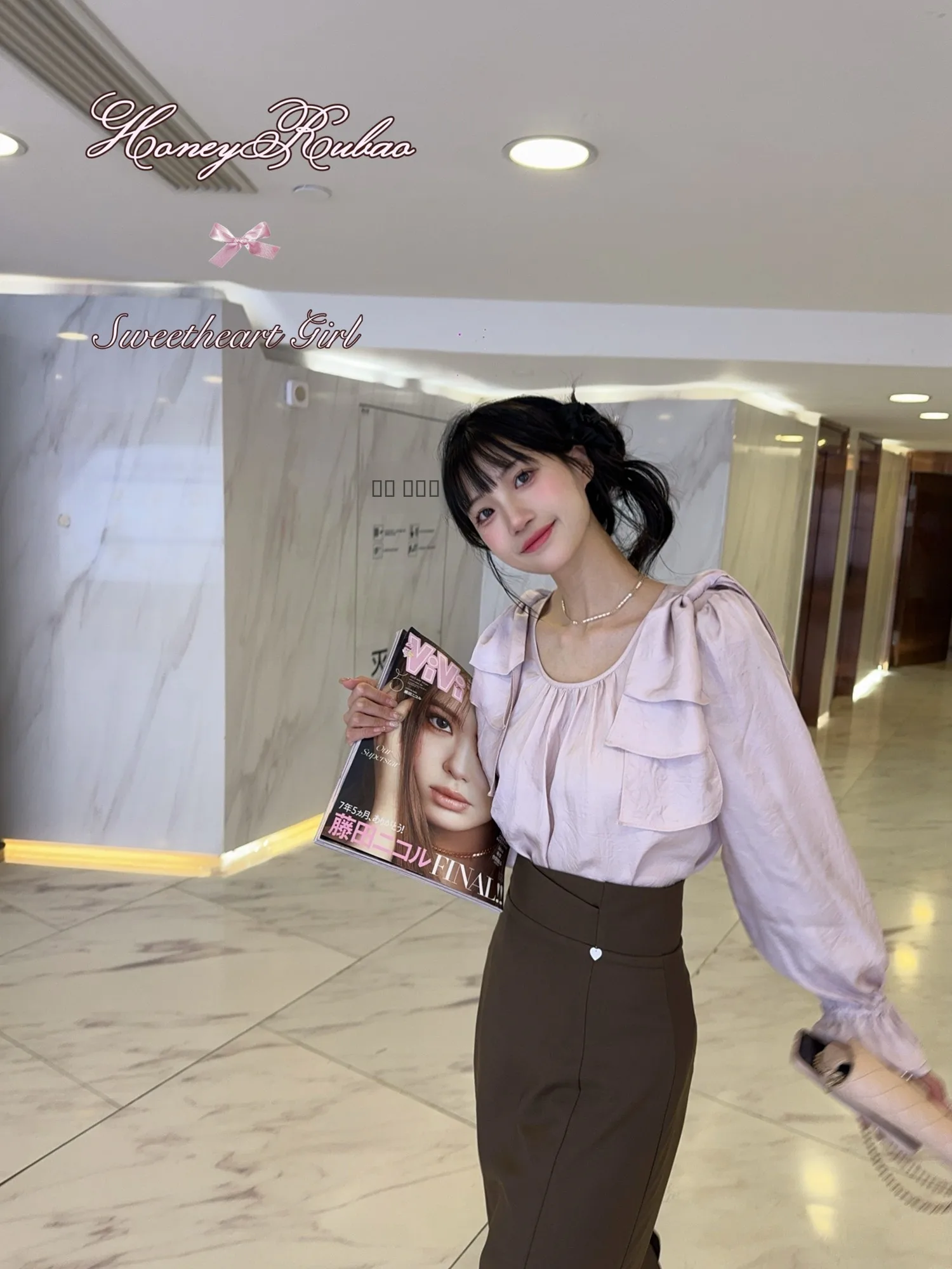 Ele Soft Mist Pleated Knot Acetate irt Chiffon Top Women's Loose Fit Long Sve Skin Friendly Breathable
Ele Soft Mist Pleated Knot Acetate irt Chiffon Top Women's Loose Fit Long Sve Skin Friendly Breathable