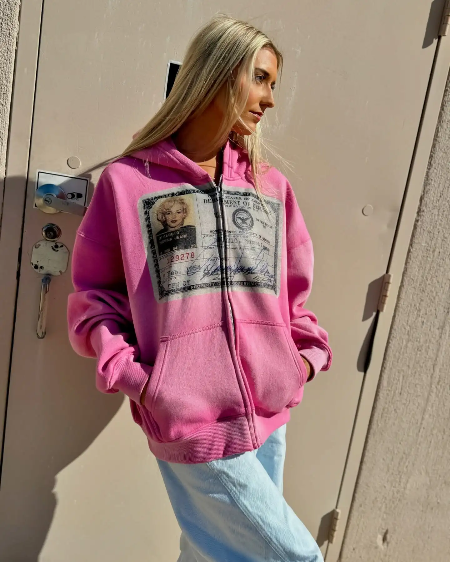 New York Street Simple Design Hoodie Female Star Pattern Printing Zipper Hoodie Male Loose Casual Lovers Street Women's Clothing
New York Street Simple Design Hoodie Female Star Pattern Printing Zipper Hoodie Male Loose Casual Lovers Street Women's Clothing