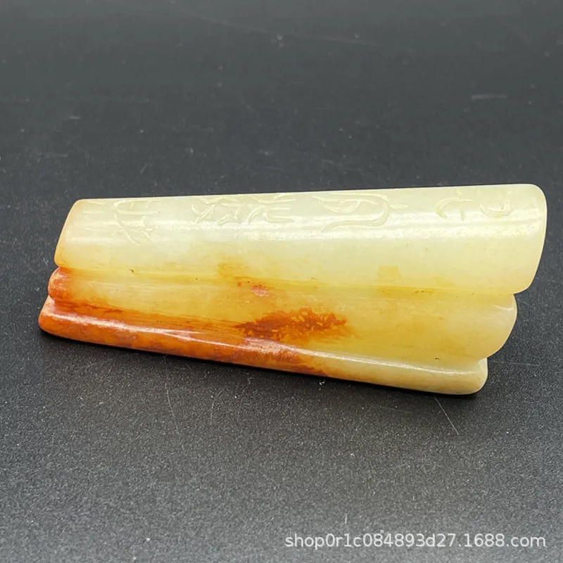 Xiu Jade Handheld Piece Wanhanshan Old Jade Stone Genuine High Ancient Jade Old Jade Pendant Play Piece
Xiu Jade Handheld Piece Wanhanshan Old Jade Stone Genuine High Ancient Jade Old Jade Pendant Play Piece