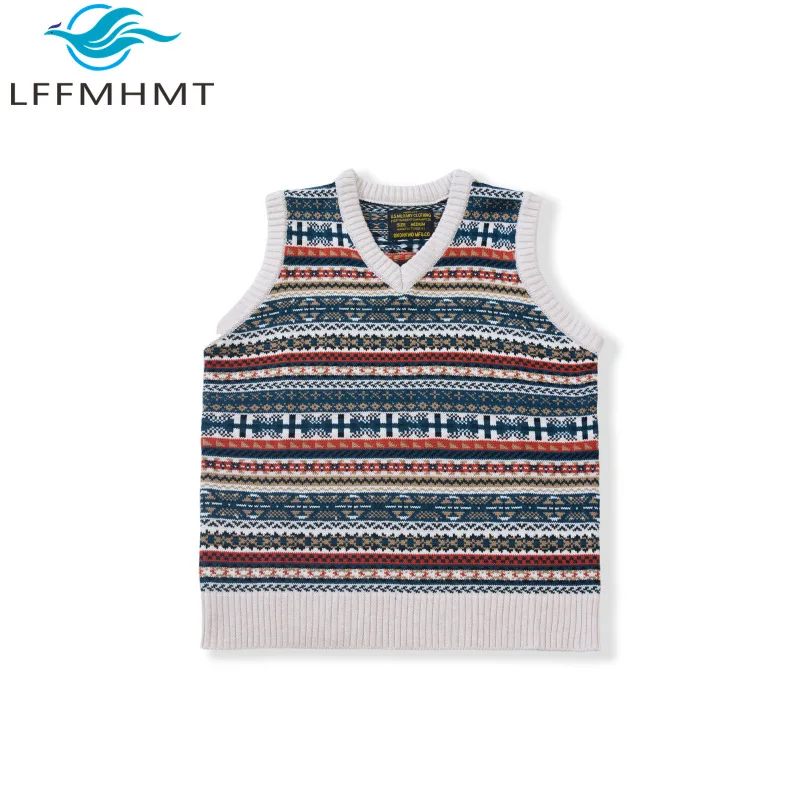 Casual British Retro Fair Isle Pattern Wool Blend V-Neck Sweater Vest for Men Autumn Vintage Sleeveless Waistcoat Unisex Tops
Casual British Retro Fair Isle Pattern Wool Blend V-Neck Sweater Vest for Men Autumn Vintage Sleeveless Waistcoat Unisex Tops