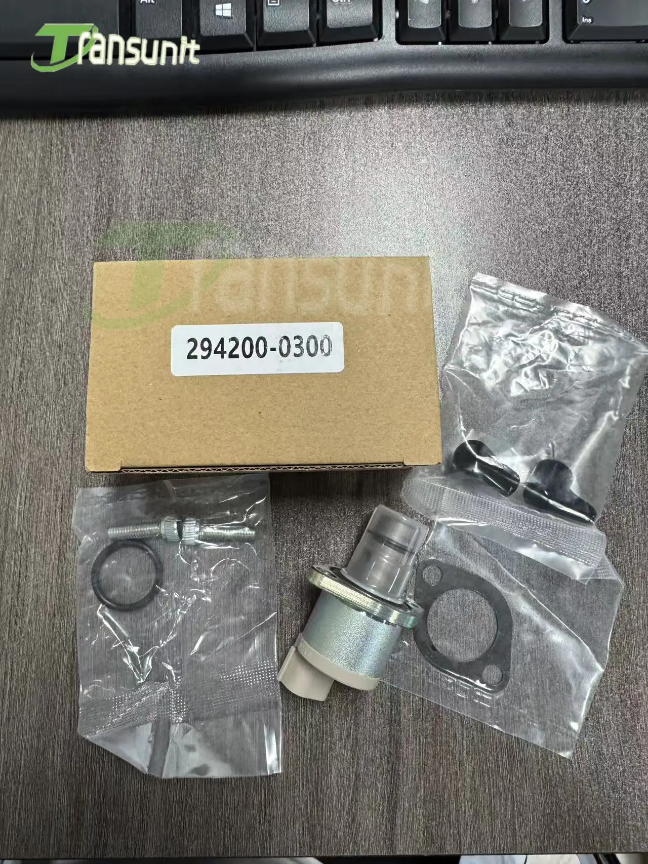 Совершенно новый 294200 -0300 Регулятор давления топливного насоса Управление всасыванием Клапан SCV Костюм для Toyota HIACE HILUX RAV4 Land Cruiser
Совершенно новый 294200 -0300 Регулятор давления топливного насоса Управление всасыванием Клапан SCV Костюм для Toyota HIACE HILUX RAV4 Land Cruiser