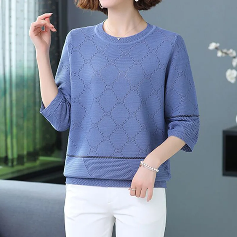 Women's Clothing Ice Silk Spring Autumn Solid Color Three Quarter Sleeve T-Shirts Casual Round Neck Hollow Out Loose-fitting Top
Women's Clothing Ice Silk Spring Autumn Solid Color Three Quarter Sleeve T-Shirts Casual Round Neck Hollow Out Loose-fitting Top