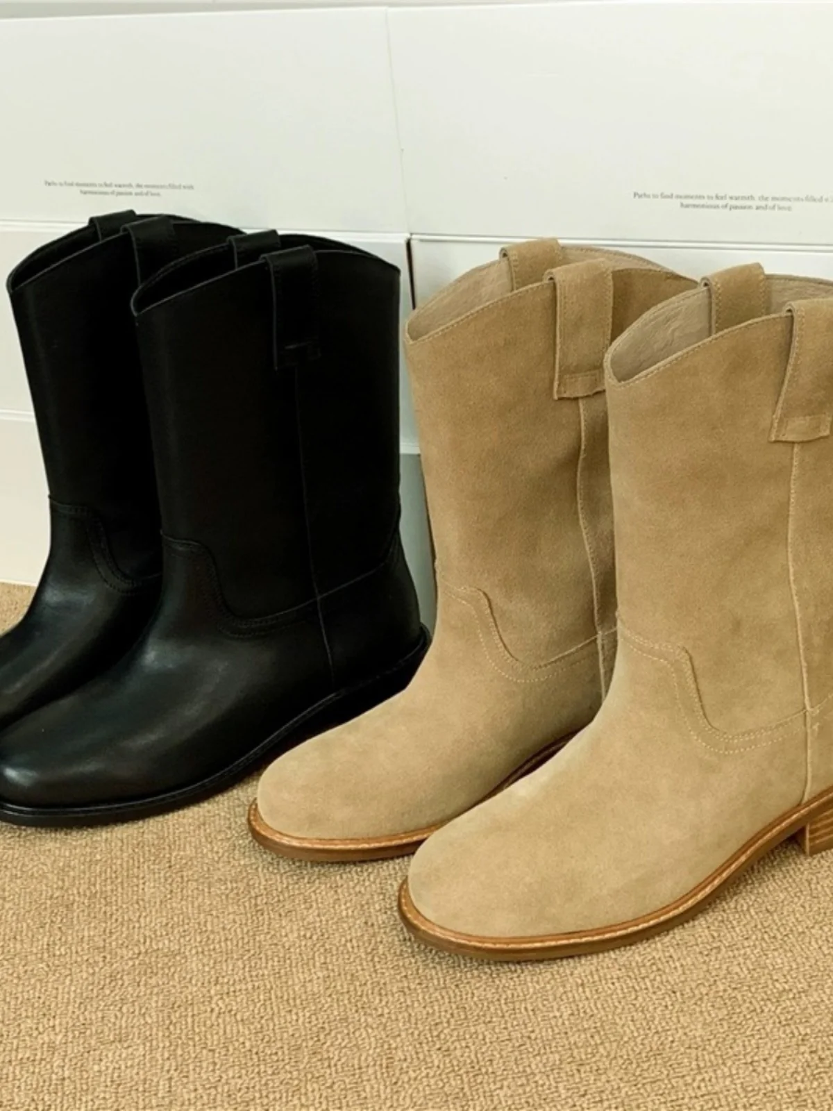 Женские кожаные сапоги Howus в западном стиле с круглым носком, на массивном каблуке, средней высоты, модные, с кожаной подкладкой и резиновой подошвой
Женские кожаные сапоги Howus в западном стиле с круглым носком, на массивном каблуке, средней высоты, модные, с кожаной подкладкой и резиновой подошвой