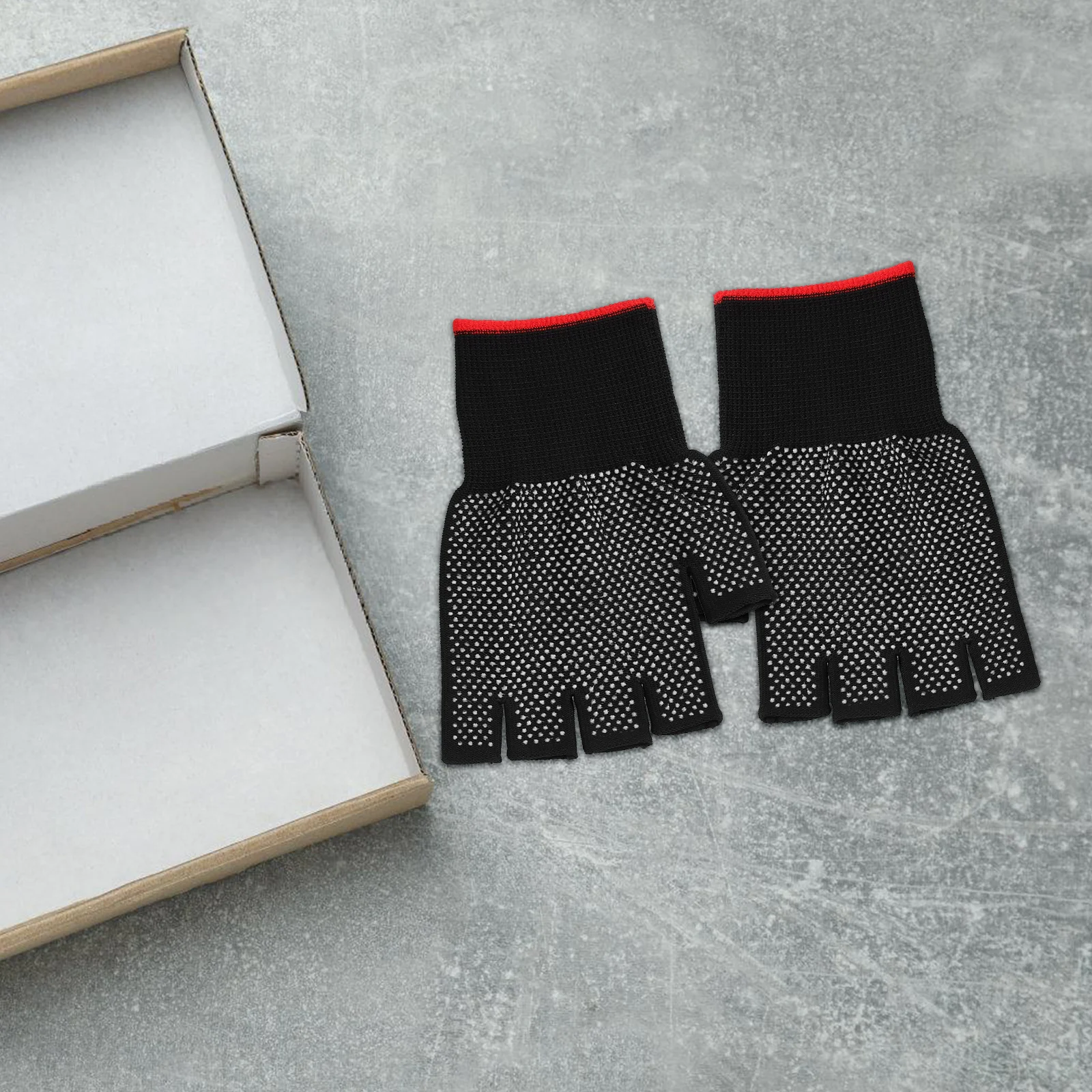 2Pcs Breathable Work Gloves Half Finger Design Flexible Protective Gloves for Outdoor Laborers Heavy Duty Handling Use
2Pcs Breathable Work Gloves Half Finger Design Flexible Protective Gloves for Outdoor Laborers Heavy Duty Handling Use