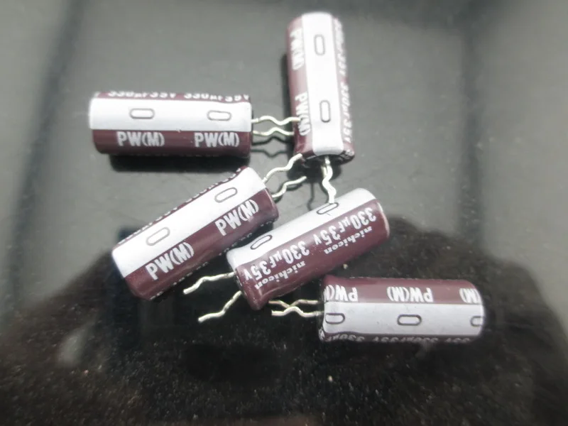 10pcs Nichicon PW 330mfd 35V 330UF electrolytic Capacitor -40~105℃ 8*20mm
10pcs Nichicon PW 330mfd 35V 330UF electrolytic Capacitor -40~105℃ 8*20mm