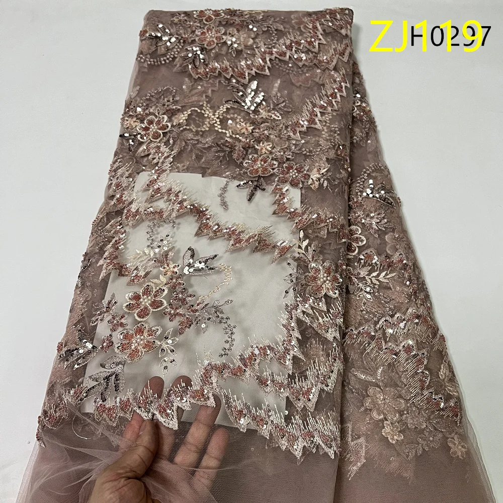 2025 African Nigerian Latest High Quality With Tulle Sewing Lace Fabric Guipure Embroidery Dresses Sequins Beads 5Yards ZJ119
2025 African Nigerian Latest High Quality With Tulle Sewing Lace Fabric Guipure Embroidery Dresses Sequins Beads 5Yards ZJ119