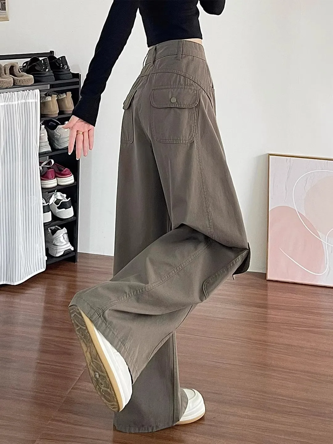 High Waist Wide Leg Workwear Jeans Women's Spring Summer New Style Grey Green Slimming Design Knife Pants
High Waist Wide Leg Workwear Jeans Women's Spring Summer New Style Grey Green Slimming Design Knife Pants