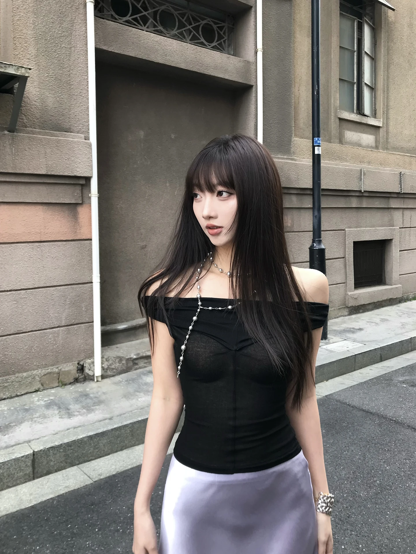 Summer Pure Desire One-Shoulder Black T-Shirt Women's Slim Design Sensual Top Thin Short Sleeve Knitted Pure Color No Chest Pad
Summer Pure Desire One-Shoulder Black T-Shirt Women's Slim Design Sensual Top Thin Short Sleeve Knitted Pure Color No Chest Pad