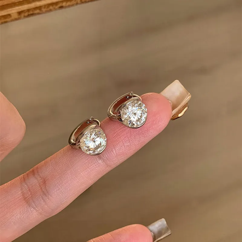 S925 Silver Platinum-Plated 3CT D Color Extra Sparkle Moissanite Women's Drop Earrings Fine Jewelry
S925 Silver Platinum-Plated 3CT D Color Extra Sparkle Moissanite Women's Drop Earrings Fine Jewelry